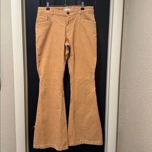 Corduroy Flare Pants with stretch. Midrise, size 6.